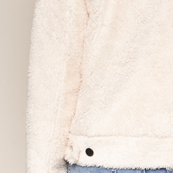 NWT Trucker Jacket - Picture 4 of 5